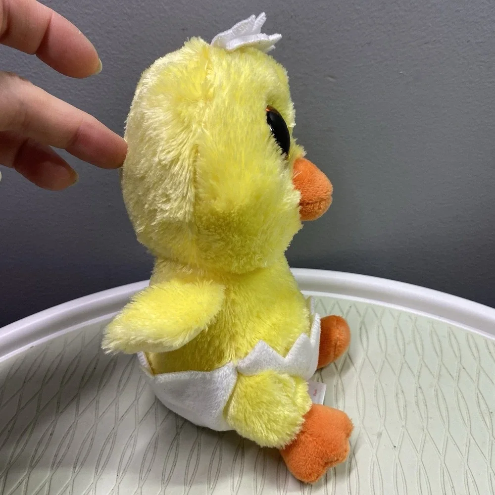 TY BEANIE BOO PEETIE THE YELLOW CHICK 15CM BRAND‎ NEW WITH TAGS EASTER BOOS